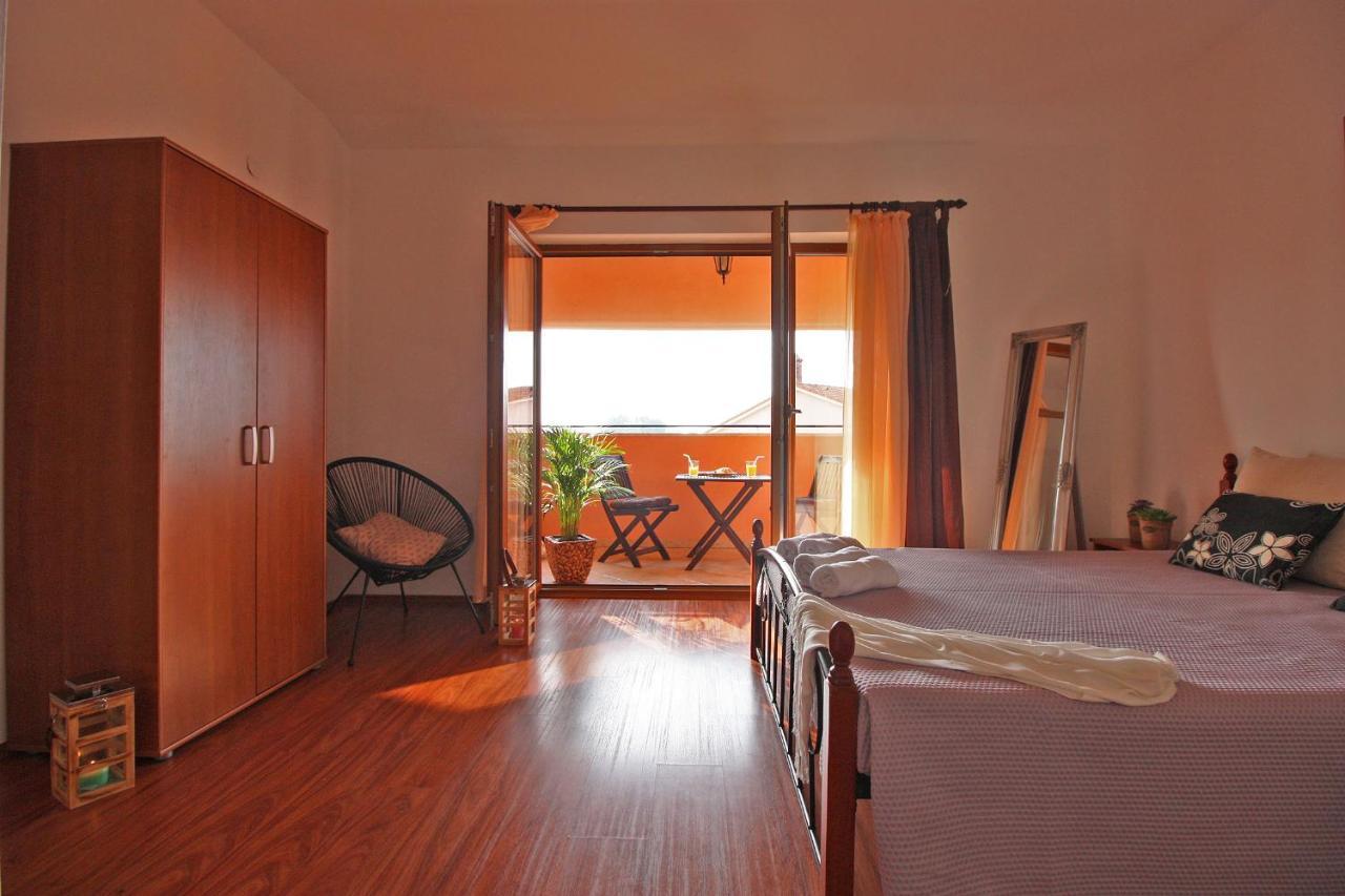 Brijunisol - 3 Apartments Top Position Near The Beautiful Beach Fažana Zewnętrze zdjęcie